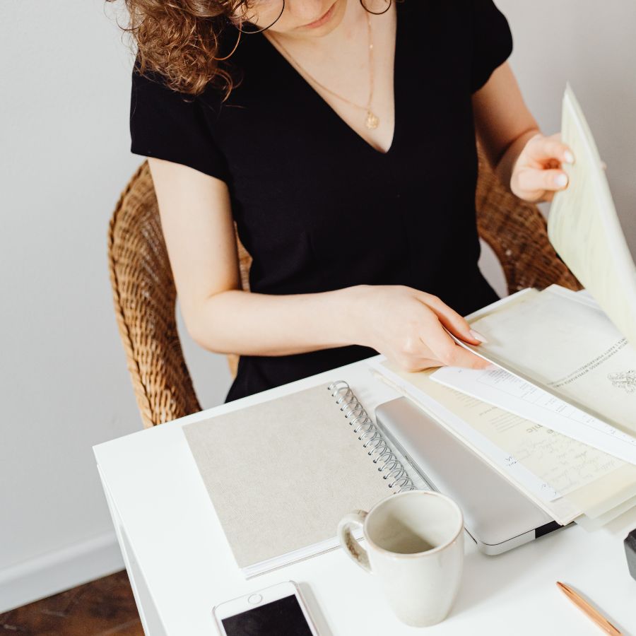 Legal Advice on Foreign Affairs Application for Residency Valencia