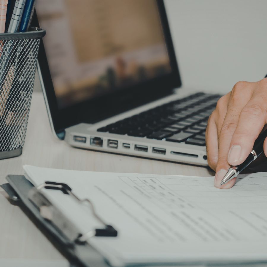 Legal Advice on Foreign Affairs Application for Residency in Valencia 