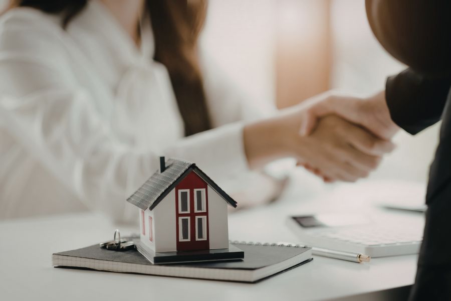 Property conveyancing valencia