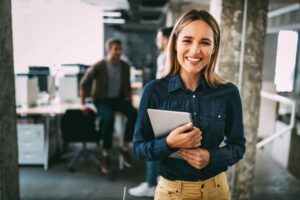 Obtaining company employee visa in Valencia
