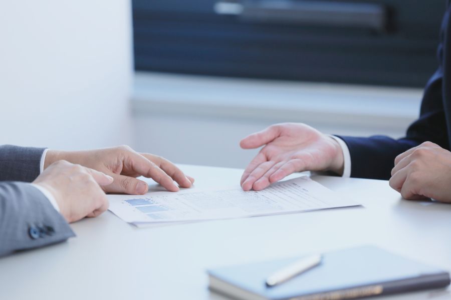 Obtaining highly qualified professional visa Valencia
