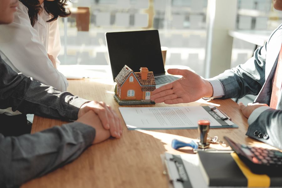 Real estate legal advice in Javea